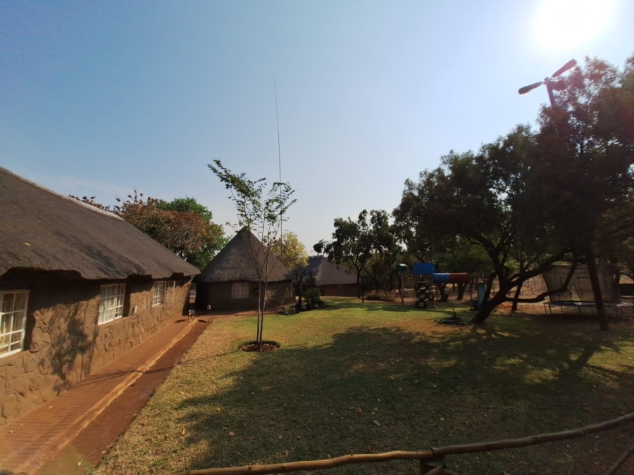 5 Bedroom Property for Sale in Koster North West